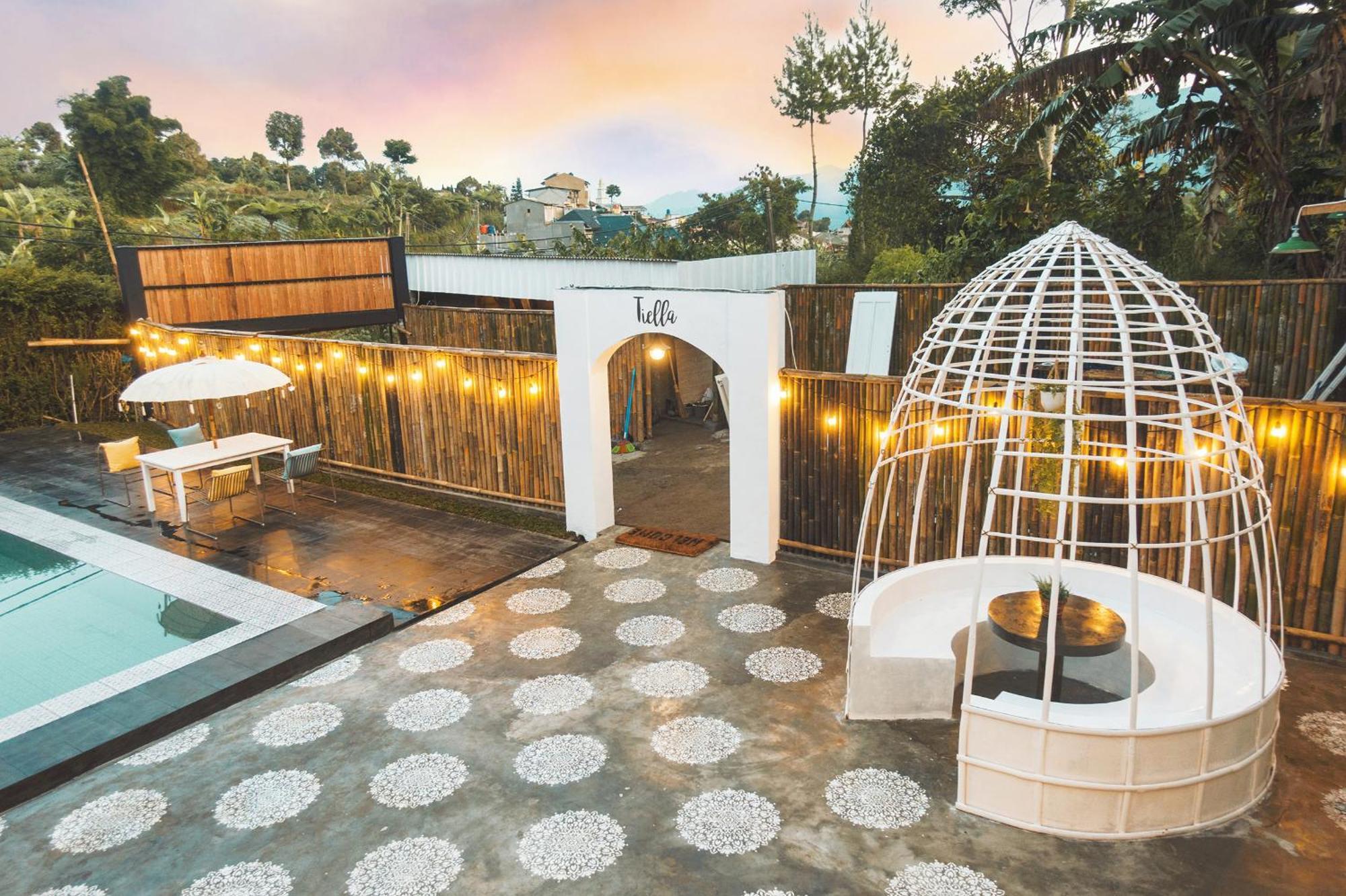 Villa Tiella By The 100 Bogor