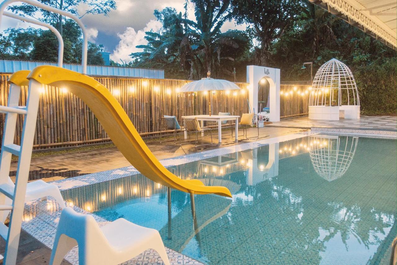 Tiella By The 100 * Bogor